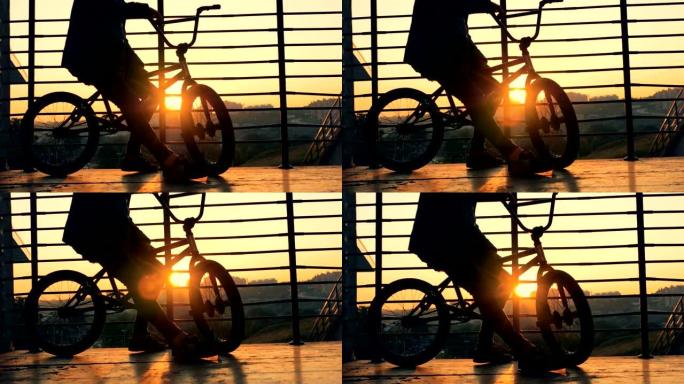 骑BMX自行车的骑手，特写。