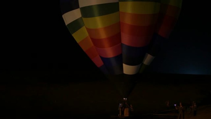热气球节升空