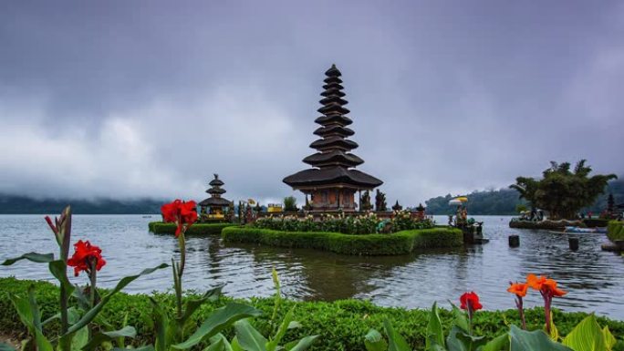 4K.Time lapse Pura Ulun Danu Bratan,印度尼西亚巴厘岛的地标