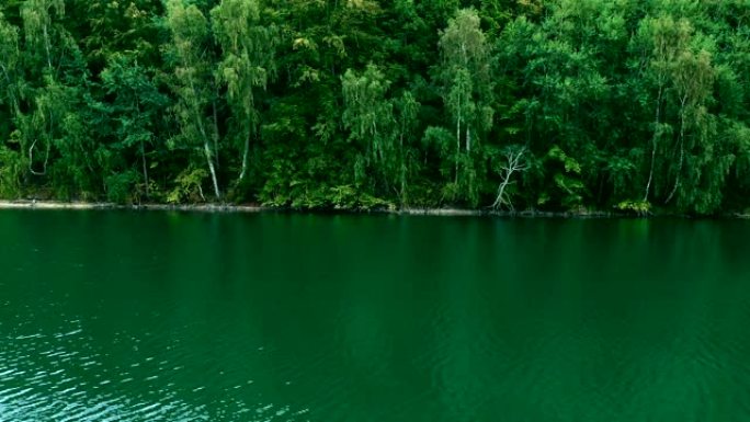 绿湖