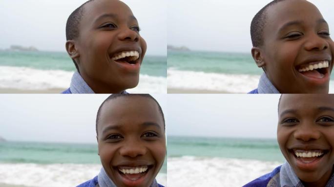 非裔美国妇女在海滩上微笑的特写4k