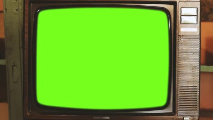 80年代绿屏电视。