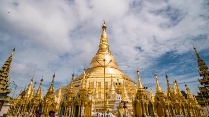 缅甸仰光的大金塔云延时特色建筑视频素材