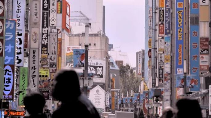 日本东京新宿的歌舞伎町