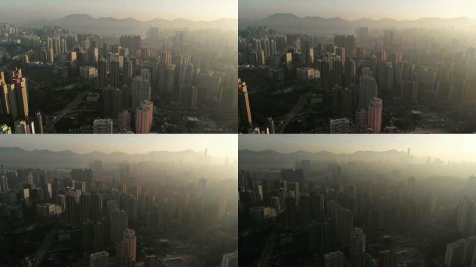 日落时间香港摩天大楼的鸟瞰图和多莉左侧。