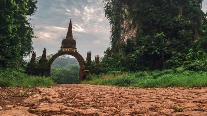 时间流逝: 泰国南部的Khao Na Nai Luang Dharma Park著名和地标性地方