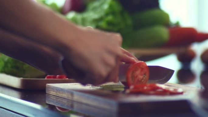 切菜板: 切番茄西红柿沙拉