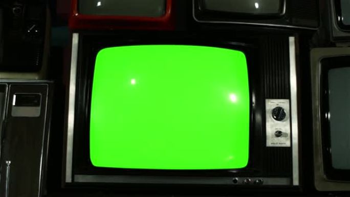 80年代电视绿屏与许多80年代电视。多莉。蓝色调。