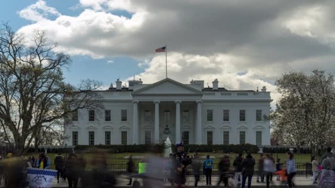 4K超高清延时:美国华盛顿特区的白宫和乌云天空。