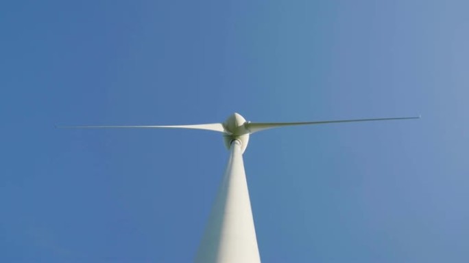 风力叶片，由于风力而旋转，并以可持续的方式向地球发电。