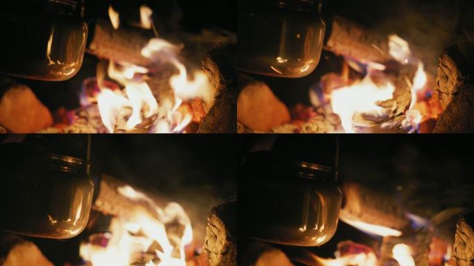 篝火旁煮咖啡