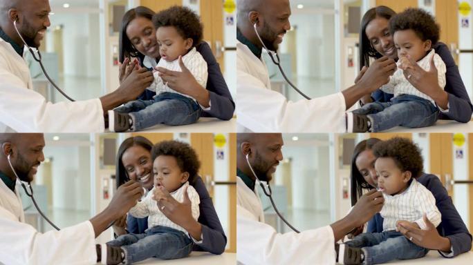 儿童患者儿科医生外国少儿诊疗儿童看病听诊