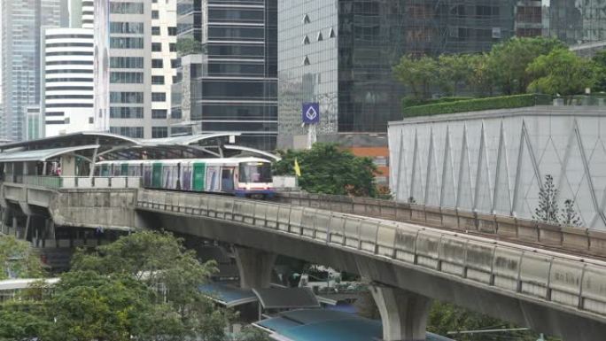 曼谷市中心的空中火车实时。