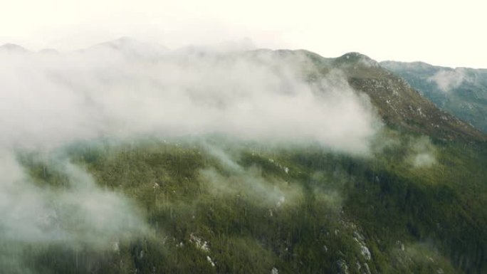 山越高，离天堂越近