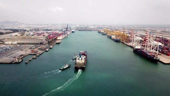集装箱货运船码头工业港航拍