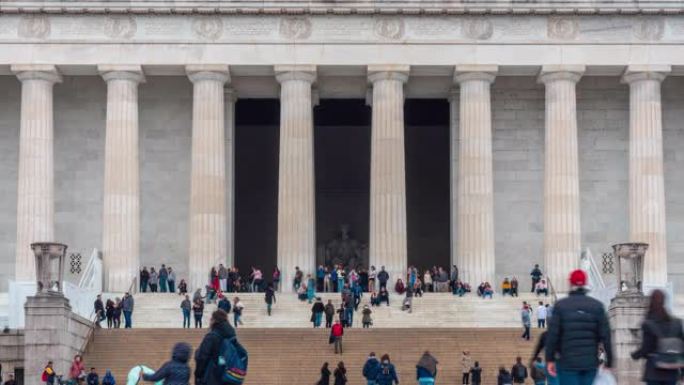 林肯纪念堂与人和游客的时间流逝