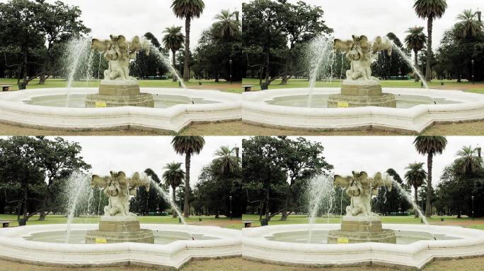 大理石雕塑喷泉。大理石雕塑喷泉