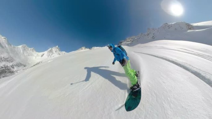 自拍照: 极端男性滑雪者将加拿大山区的新鲜粉末切碎。