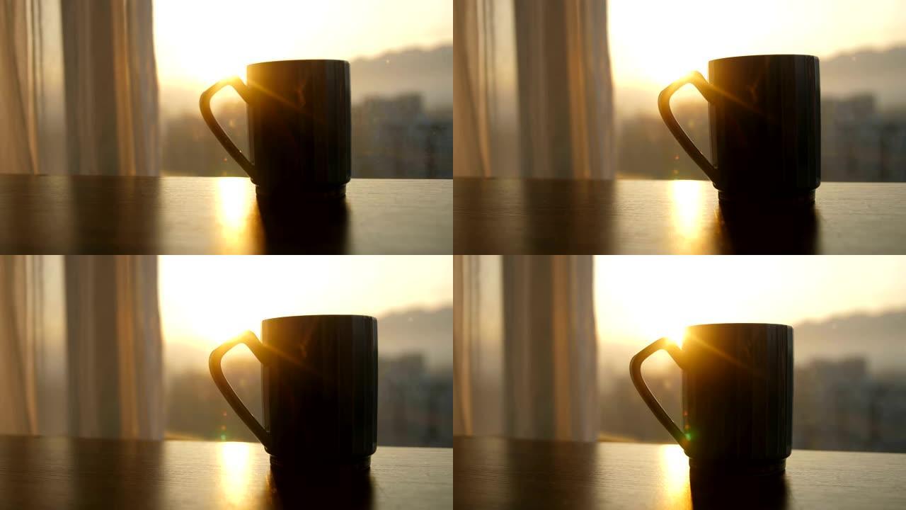 桌上的一杯咖啡清晨早上