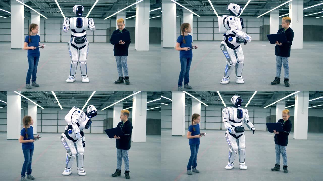 Manlike机器人正在儿童的控制下移动其身体部位