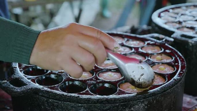 视频Khanom Krok-椰子布丁,泰国甜点