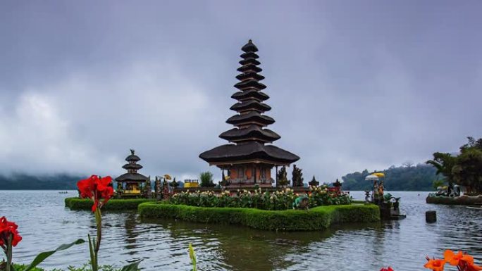 4K.Time lapse Pura Ulun Danu Bratan,印度尼西亚巴厘岛的地标