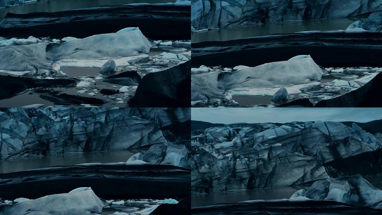 拥有戏剧性天空的冰川泻湖。冰裂缝