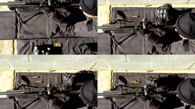 高角度的高加索军事士兵射击步枪在训练期间在军事基地4k