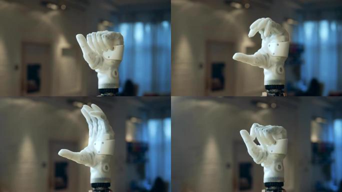 人造机械手正在移动手掌和手指