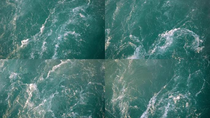 船后的水泡沫痕迹航行浪花游轮游艇飞艇大海