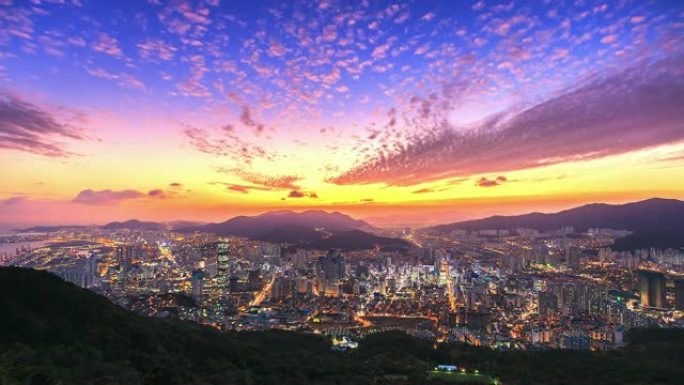 4K.韩国釜山市城市景观的延时视图