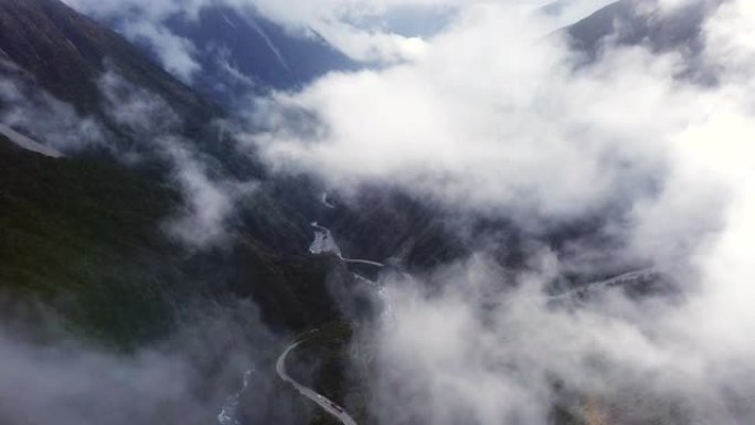 新西兰亚瑟通行证新西兰峡谷自然之美