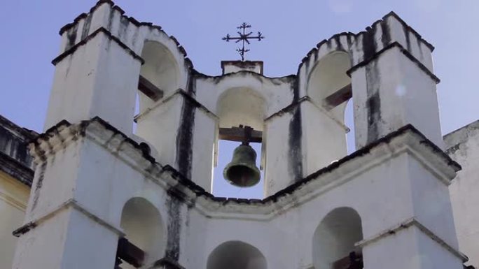 阿根廷科尔多瓦天主教堂的旧钟楼。