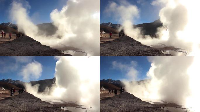 在阿塔卡马沙漠 (智利) 的间歇泉Del Tatio。