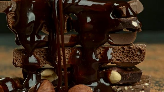堆放各种巧克力片和坚果。高质量超高清镜头。