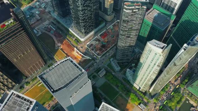 新加坡市金融中心商务区大楼的空中俯视图