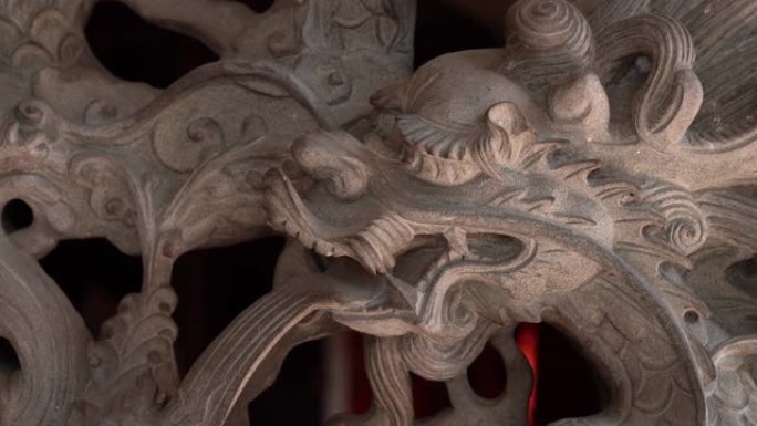 墙上的中国艺术工艺和雕塑图案