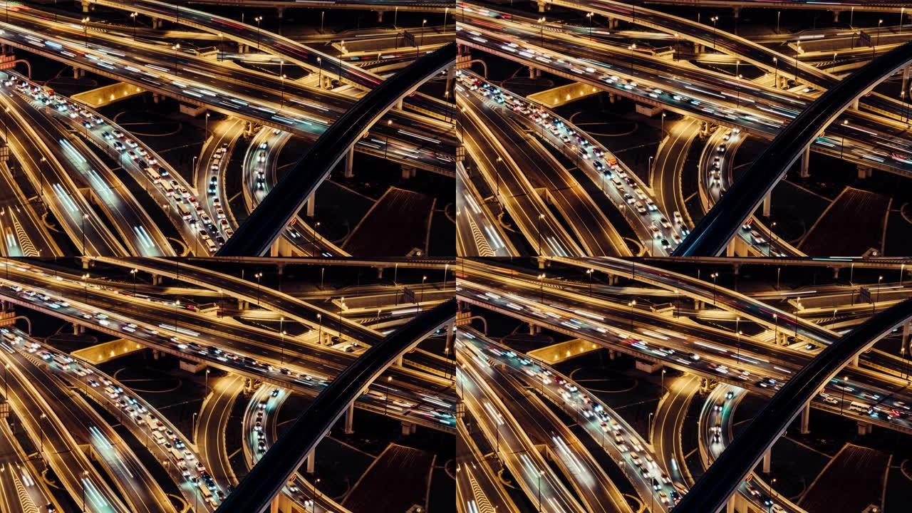 阿联酋迪拜夜间立交桥、地铁和城市交通的T/L视图