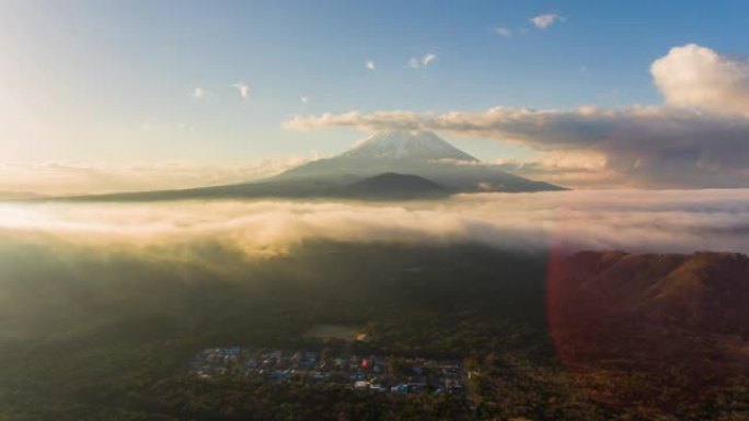 日出早晨鸟瞰山日式富士山流云