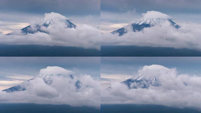 富士山 (Mt.Fuji) 关闭时间间隔，多云的风景，日本