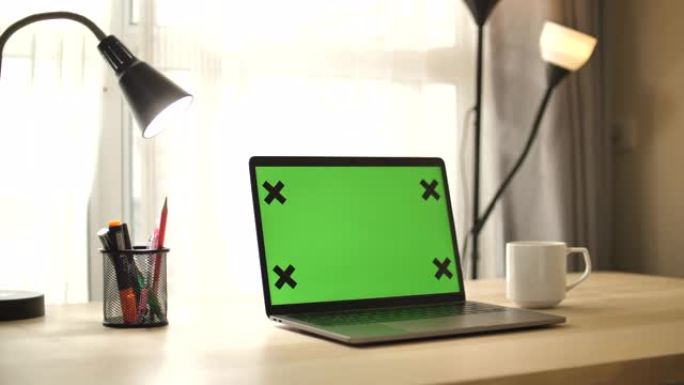 笔记本电脑绿屏无人