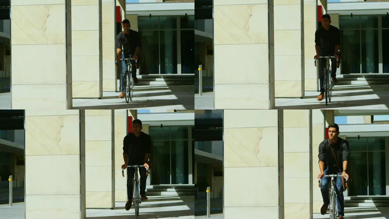 男子骑自行车4k时在智能手表上检查时间