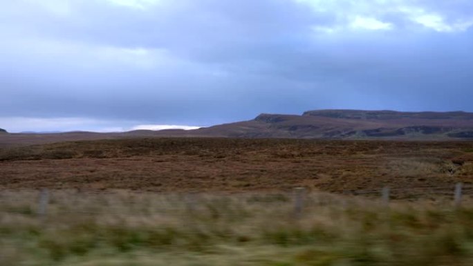 英国苏格兰斯凯岛和高地景观的实时公路旅行