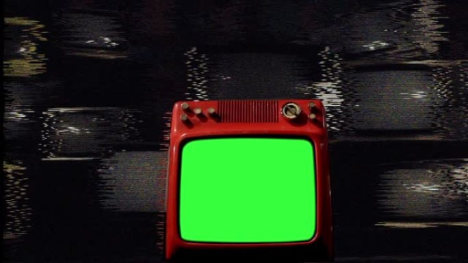 旧电视上有绿屏的古董电视。静态噪声背景。铁调。多莉开枪