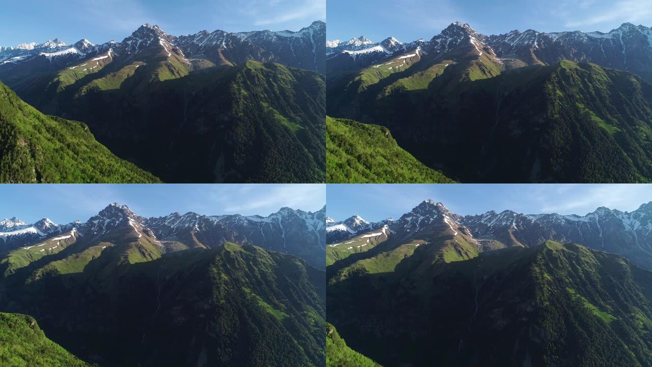 史诗般的空中特写镜头，拍摄美丽的山峰。