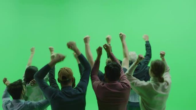 绿屏色键工作室: 在公共体育活动，音乐会，节日，聚会上，各种各样的粉丝欢呼，尖叫，跳跃，鼓掌和鼓掌。