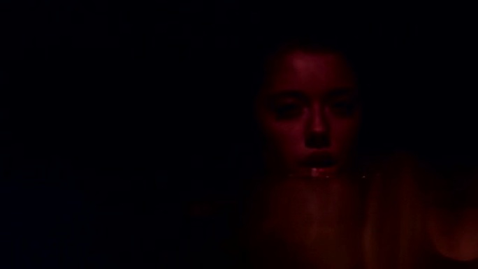 水下暗夜女人肖像惊悚恐怖人物人文