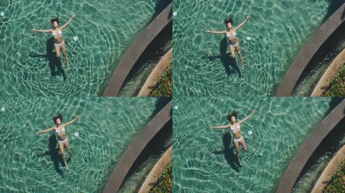 幸福地漂浮在阳光下