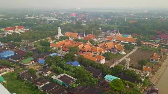 泰国大城府沃拉维汉寺的鸟瞰图