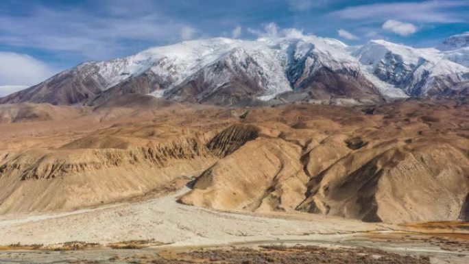 新疆鸟瞰图雪林雪景冰天雪地